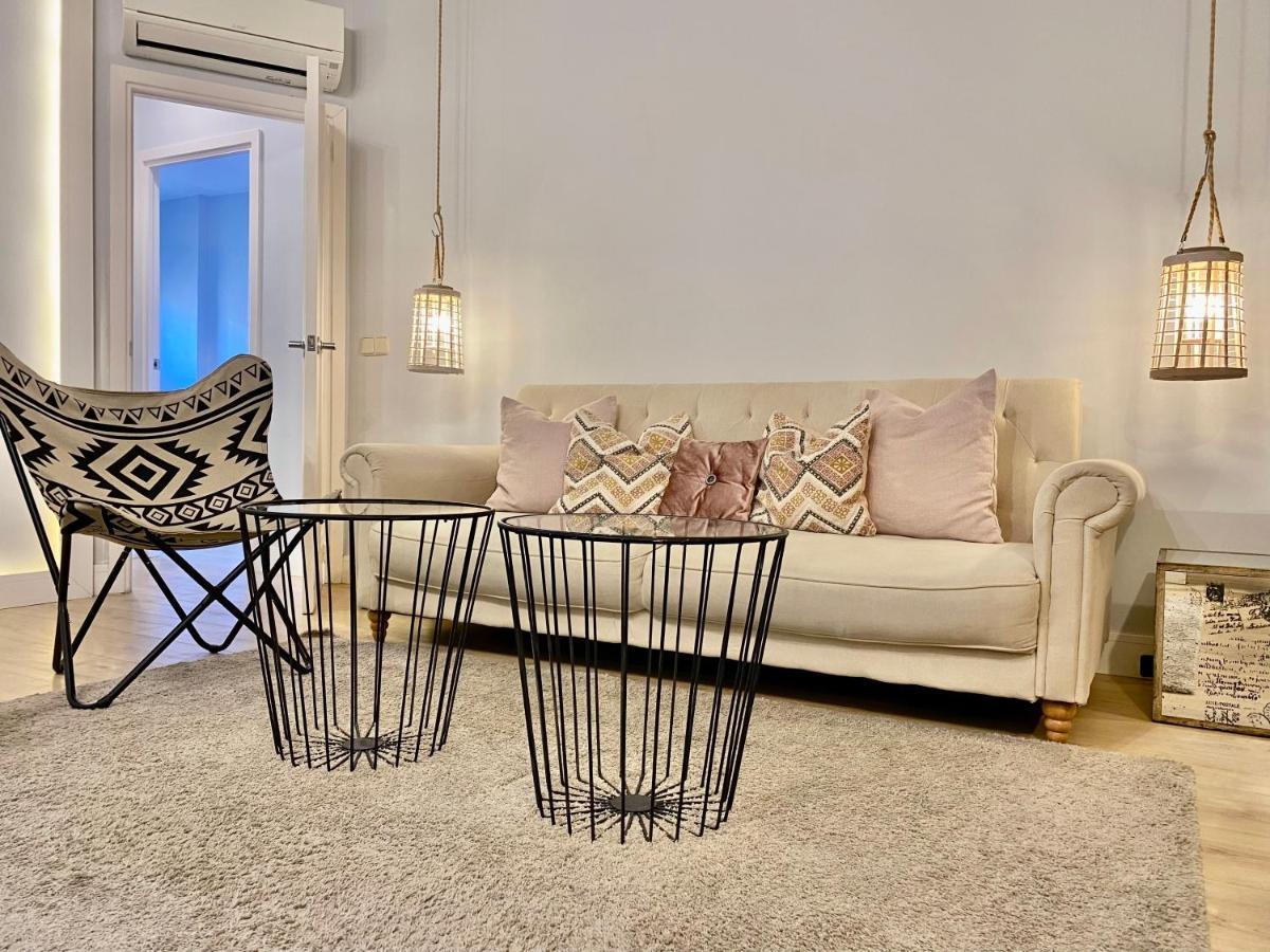 Charming La Casa De La Castellana Apartment Madrid Exterior foto